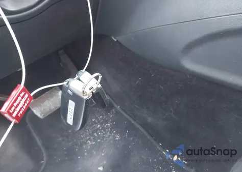 2016 Jeep Grand Cherokee Laredo z USA, uszkodzony, nr VIN 1C4RJFAG4GC376177